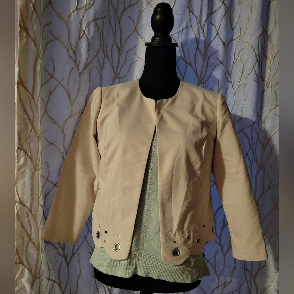 Roz & Ali Cream Jacket – Open-Front, Grommet Scalloped Hem, Size S